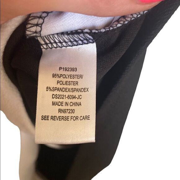 Almost Famous | Asymmetrical Dress - Black & White Size Small - Picture 8 of 10